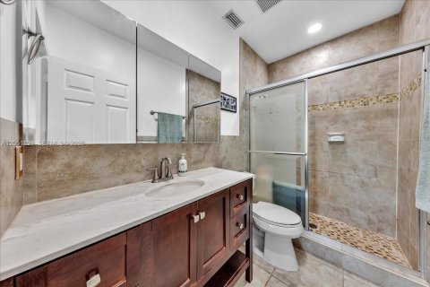 Touwnhouse à vendre à Weston, Floride: 3 chambres, 142.51 m2 № 2173190 - photo 12