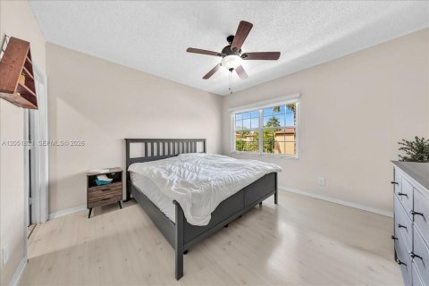 Touwnhouse à vendre à Weston, Floride: 3 chambres, 142.51 m2 № 2173190 - photo 10