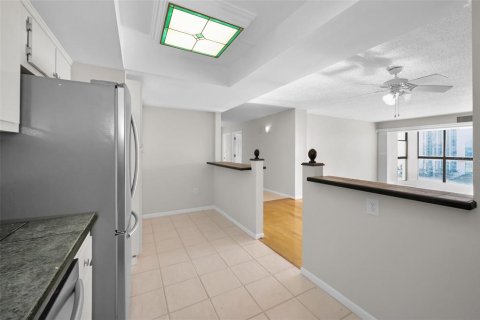 Condo in Clearwater, Florida, 2 bedrooms  № 1808887 - photo 14
