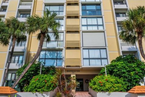 Condo in Clearwater, Florida, 2 bedrooms  № 1808887 - photo 28