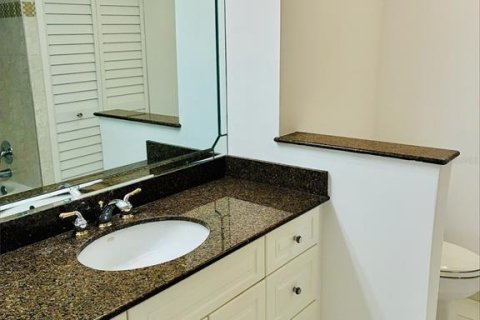 Condo in Clearwater, Florida, 2 bedrooms  № 1808887 - photo 11