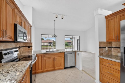Condo in Boynton Beach, Florida, 3 bedrooms № 2187680 - photo 5