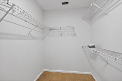 Condo in Boynton Beach, Florida, 3 bedrooms № 2187680 - photo 30