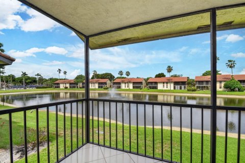Condo in Boynton Beach, Florida, 3 bedrooms № 2187680 - photo 19