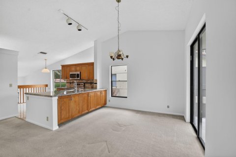 Condo in Boynton Beach, Florida, 3 bedrooms № 2187680 - photo 13