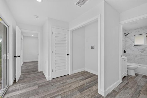 Villa ou maison à vendre à Punta Gorda, Floride: 4 chambres, 192.49 m2 № 2355927 - photo 16