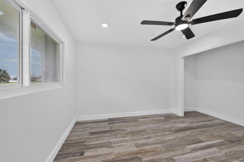 Villa ou maison à vendre à Punta Gorda, Floride: 4 chambres, 192.49 m2 № 2355927 - photo 20