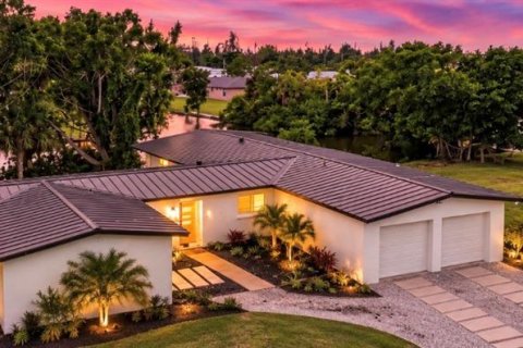Villa ou maison à vendre à Punta Gorda, Floride: 4 chambres, 192.49 m2 № 2355927 - photo 30