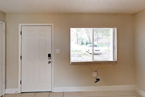 House in Orlando, Florida 4 bedrooms, 97.55 sq.m. № 1765553 - photo 23