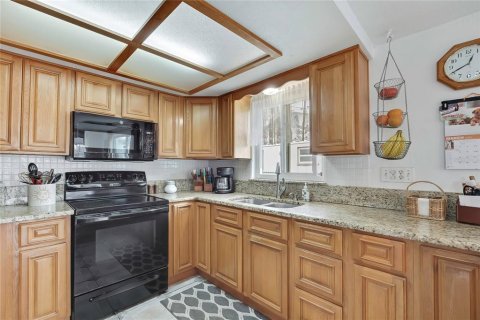 Купить виллу или дом в Гудзон, Флорида 4 комнаты, 114.92м2, № 2143757 - фото 11