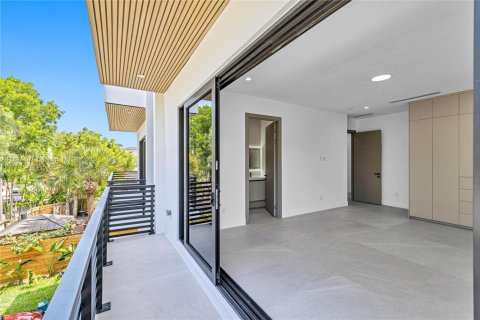 Townhouse in Fort Lauderdale, Florida 3 bedrooms, 233.09 sq.m. № 1794402 - photo 28