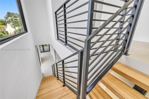 Townhouse in Fort Lauderdale, Florida 3 bedrooms, 233.09 sq.m. № 1794402 - photo 14