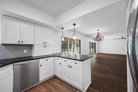 Condominio en venta en Largo, Florida, 2 dormitorios, 142.51 m2 № 2354506 - foto 23