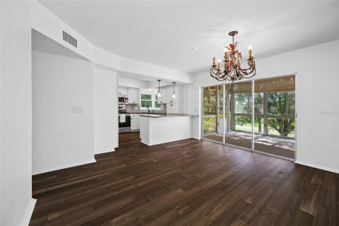 Condominio en venta en Largo, Florida, 2 dormitorios, 142.51 m2 № 2354506 - foto 17