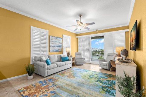 Condominio en venta en Saint Pete Beach, Florida, 3 dormitorios, 206.61 m2 № 1813238 - foto 16