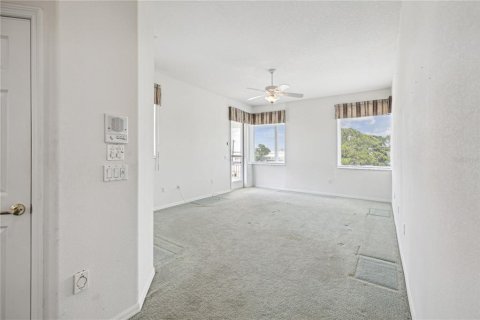 Купить виллу или дом в Палм-Харбор, Флорида 11 комнат, 308.62м2, № 1724018 - фото 27