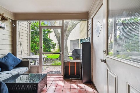 Touwnhouse à vendre à Tampa, Floride: 2 chambres, 119.66 m2 № 1903645 - photo 21