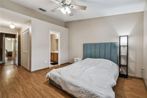 Touwnhouse à vendre à Tampa, Floride: 2 chambres, 119.66 m2 № 1903645 - photo 28