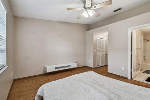 Touwnhouse à vendre à Tampa, Floride: 2 chambres, 119.66 m2 № 1903645 - photo 29