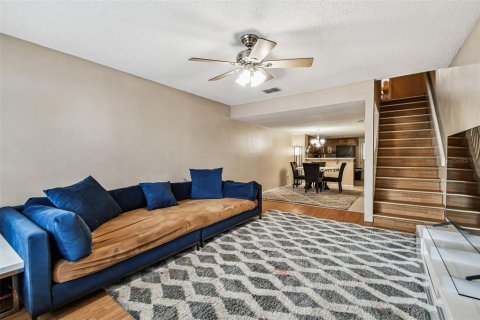 Touwnhouse à vendre à Tampa, Floride: 2 chambres, 119.66 m2 № 1903645 - photo 6