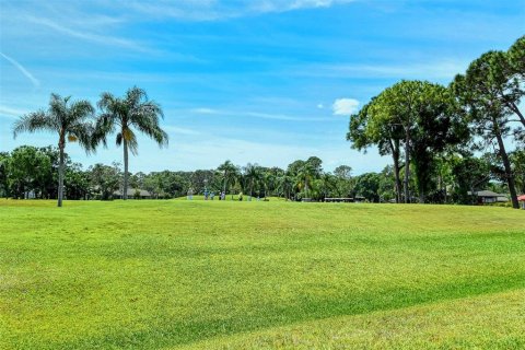 Condo in Sarasota, Florida, 1 bedroom № 2204502 - photo 25