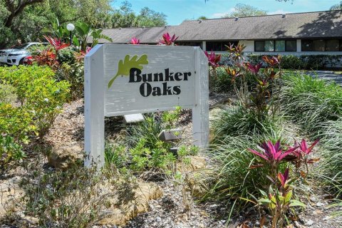 Condo in Sarasota, Florida, 1 bedroom № 2204502 - photo 19