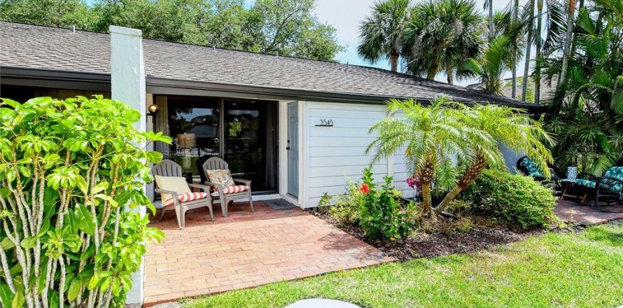 Condo in Sarasota, Florida, 1 bedroom № 2204502