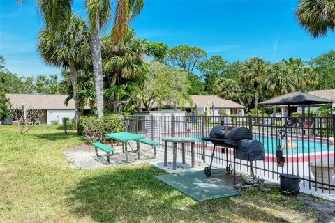 Condo in Sarasota, Florida, 1 bedroom № 2204502 - photo 24