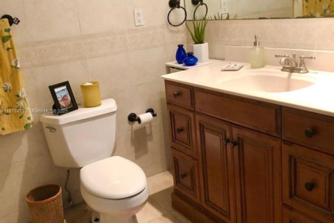 Casa en venta en Miami Beach, Florida, 3 dormitorios, 258.45 m2 № 1957003 - foto 13