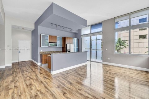 Copropriété à vendre à Miami, Floride: 2 chambres, 92.62 m2 № 1841198 - photo 4