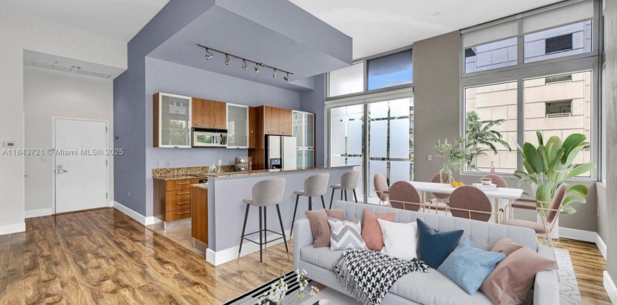 Condo à Miami, Floride, 2 chambres  № 1841198