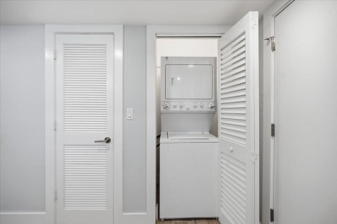 Condo in Jupiter, Florida, 2 bedrooms  № 2399635 - photo 22