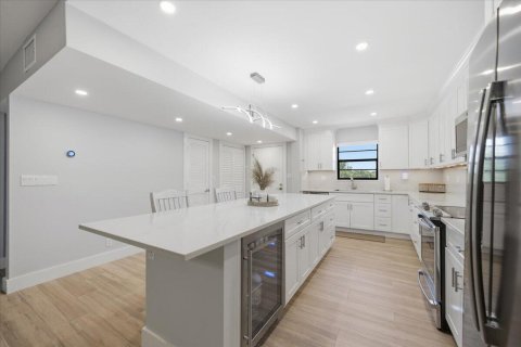 Condo in Jupiter, Florida, 2 bedrooms  № 2399635 - photo 5