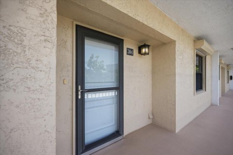 Condo in Jupiter, Florida, 2 bedrooms  № 2399635 - photo 25
