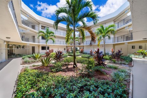 Copropriété à vendre à Miami, Floride: 2 chambres, 89.65 m2 № 1954634 - photo 22