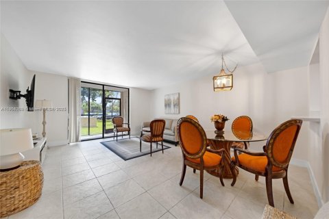 Copropriété à vendre à Miami, Floride: 2 chambres, 89.65 m2 № 1954634 - photo 6