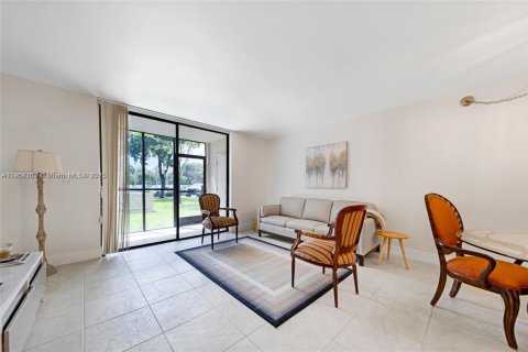 Copropriété à vendre à Miami, Floride: 2 chambres, 89.65 m2 № 1954634 - photo 7