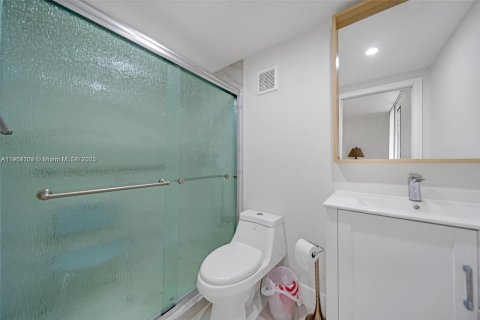 Copropriété à vendre à Miami, Floride: 2 chambres, 89.65 m2 № 1954634 - photo 14