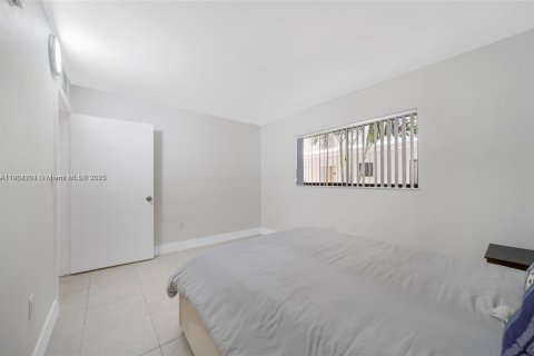 Copropriété à vendre à Miami, Floride: 2 chambres, 89.65 m2 № 1954634 - photo 15