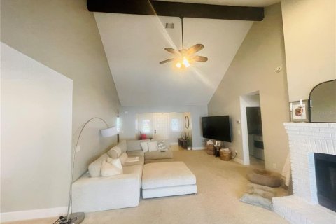 House in Orlando, Florida 3 bedrooms, 159.88 sq.m. № 1877007 - photo 5