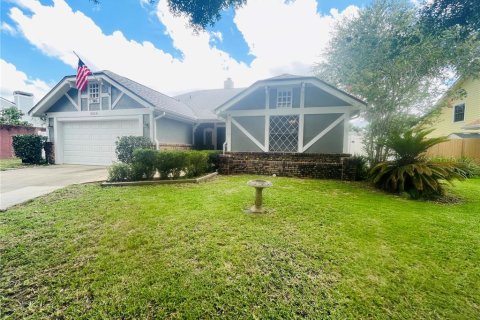 House in Orlando, Florida 3 bedrooms, 159.88 sq.m. № 1877007 - photo 1