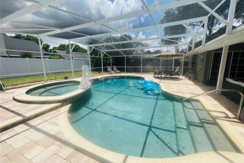 House in Orlando, Florida 3 bedrooms, 159.88 sq.m. № 1877007 - photo 24