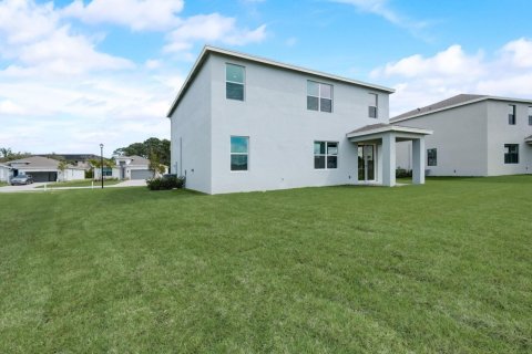 Casa en alquiler en Stuart, Florida, 5 dormitorios, 245.73 m2 № 1049927 - foto 1