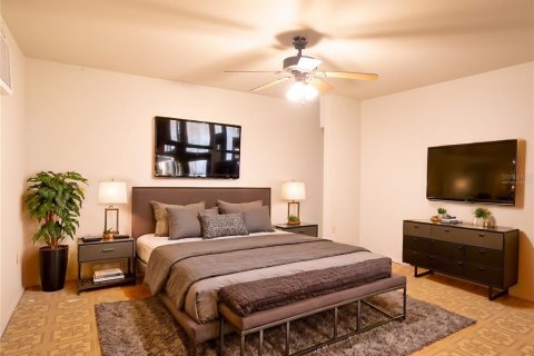 Propiedad comercial en venta en Davenport, Florida, 743.22 m2 № 980138 - foto 11
