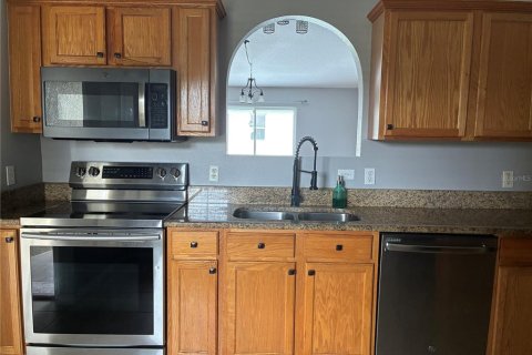 Casa en venta en Kissimmee, Florida, 3 dormitorios, 121.89 m2 № 1910052 - foto 3