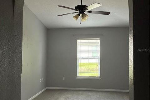 Casa en venta en Kissimmee, Florida, 3 dormitorios, 121.89 m2 № 1910052 - foto 12