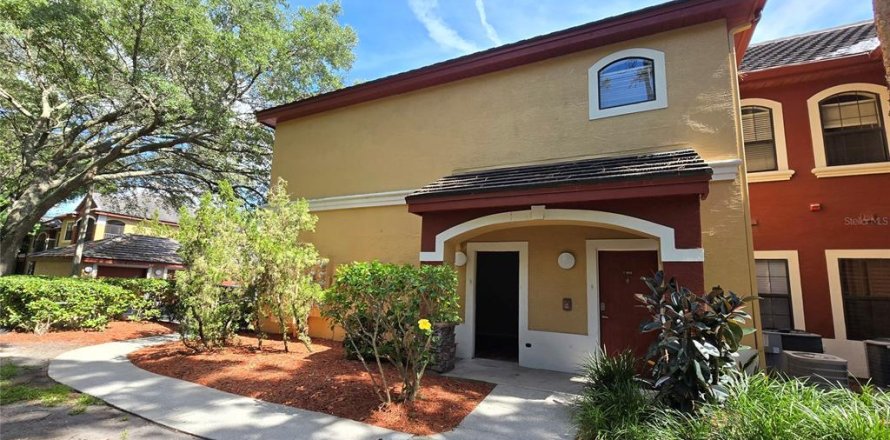 Condo à Palm Harbor, Floride, 3 chambres  № 2107343