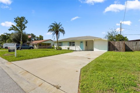 Casa en venta en Sarasota, Florida, 3 dormitorios, 140.84 m2 № 2383681 - foto 3