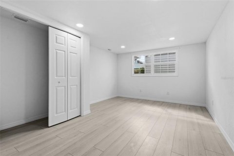 Casa en venta en Sarasota, Florida, 3 dormitorios, 140.84 m2 № 2383681 - foto 18