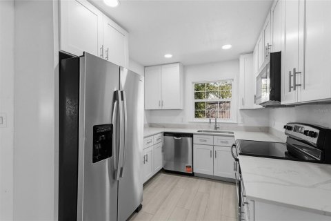 Casa en venta en Sarasota, Florida, 3 dormitorios, 140.84 m2 № 2383681 - foto 15